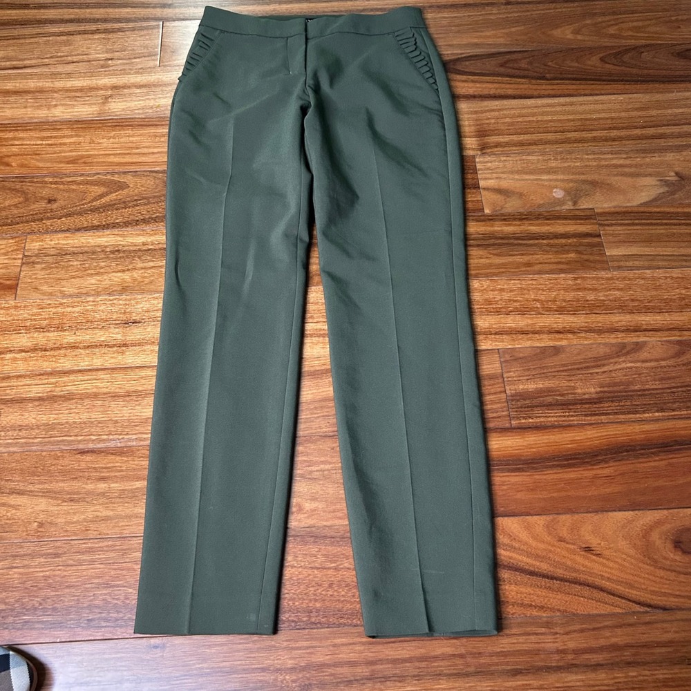 Express Columnist Ankle Pants Womens 0 Olive Green Mid Rise Ruffle Pocket Detail